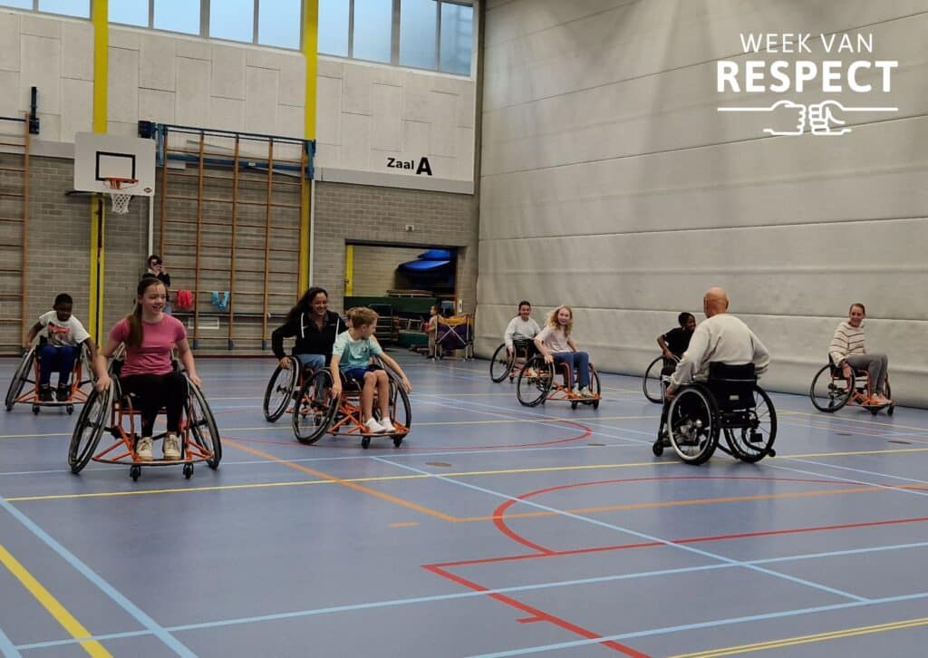 RespectGemeente Nissewaard zet met rolstoelbasketbal respect in beweging